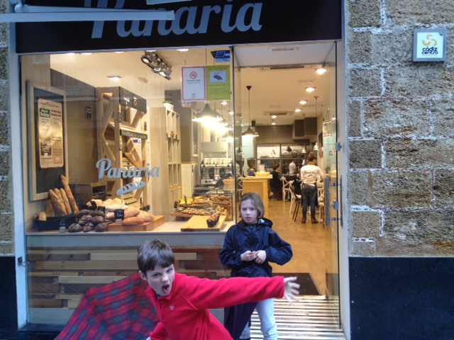 Boys opt for sandwiches and soup in Cadiz